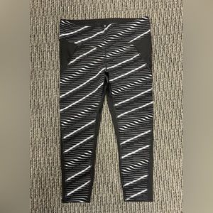 Athleta 7/8 leggings